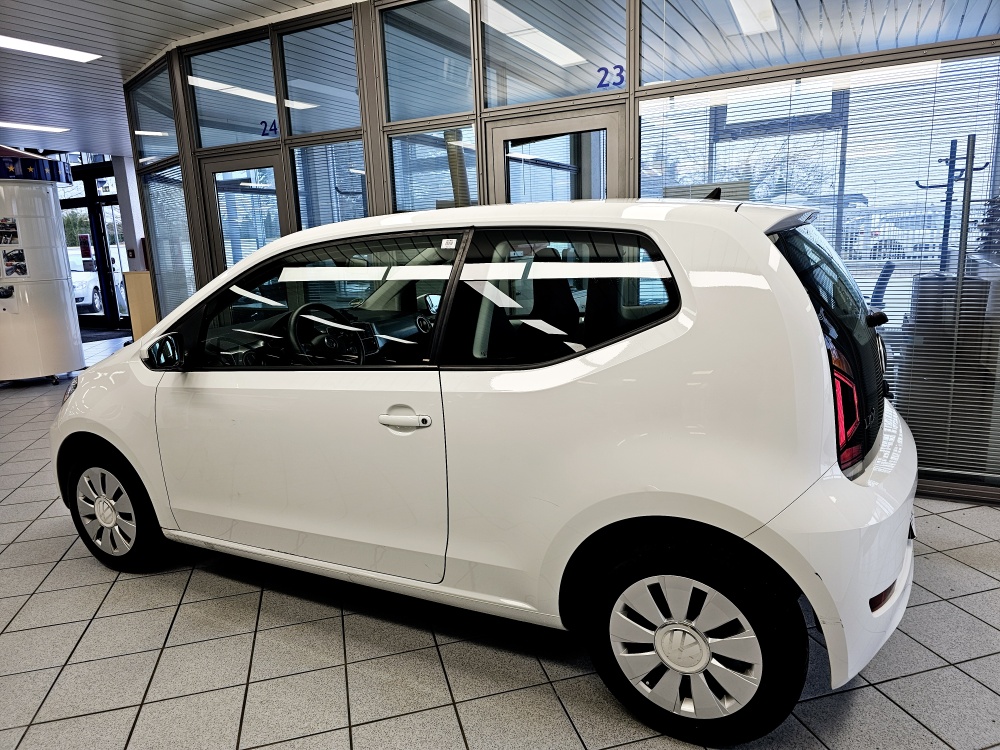 VW up!  bei Hoffmann Automobile in Wolfsburg kaufen und sofort mitnehmen - Bild 13