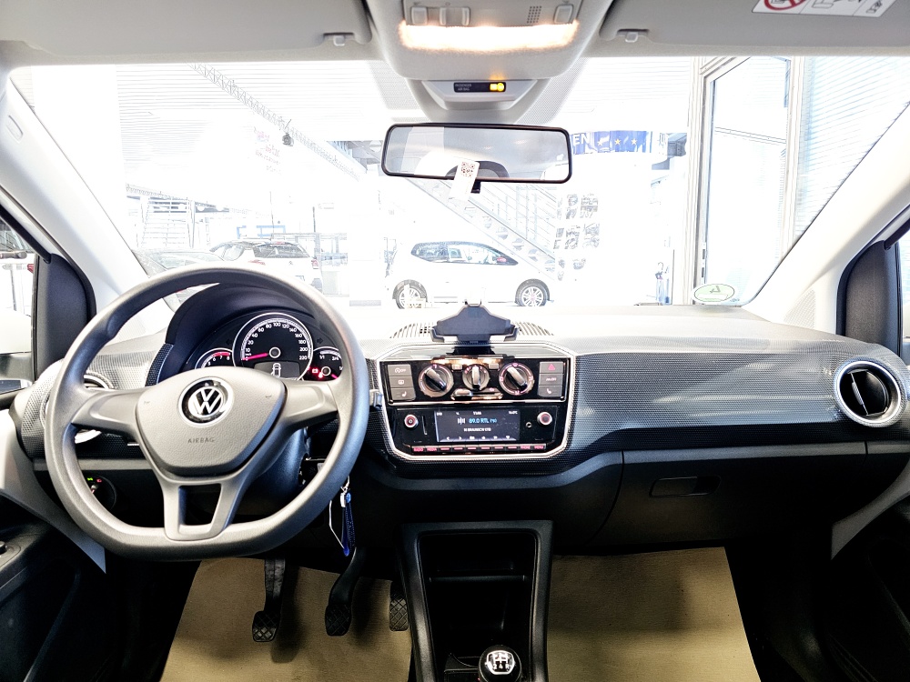 VW up!  bei Hoffmann Automobile in Wolfsburg kaufen und sofort mitnehmen - Bild 5