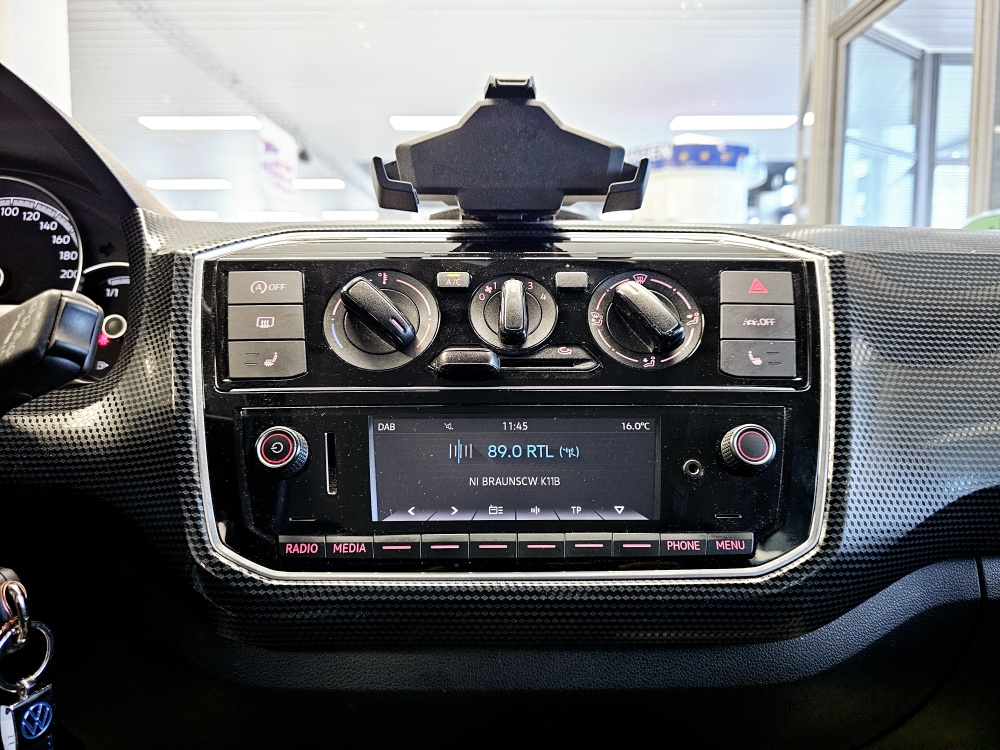 VW up!  bei Hoffmann Automobile in Wolfsburg kaufen und sofort mitnehmen - Bild 7