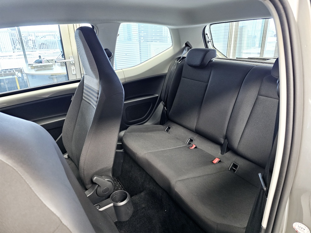VW up!  bei Hoffmann Automobile in Wolfsburg kaufen und sofort mitnehmen - Bild 4