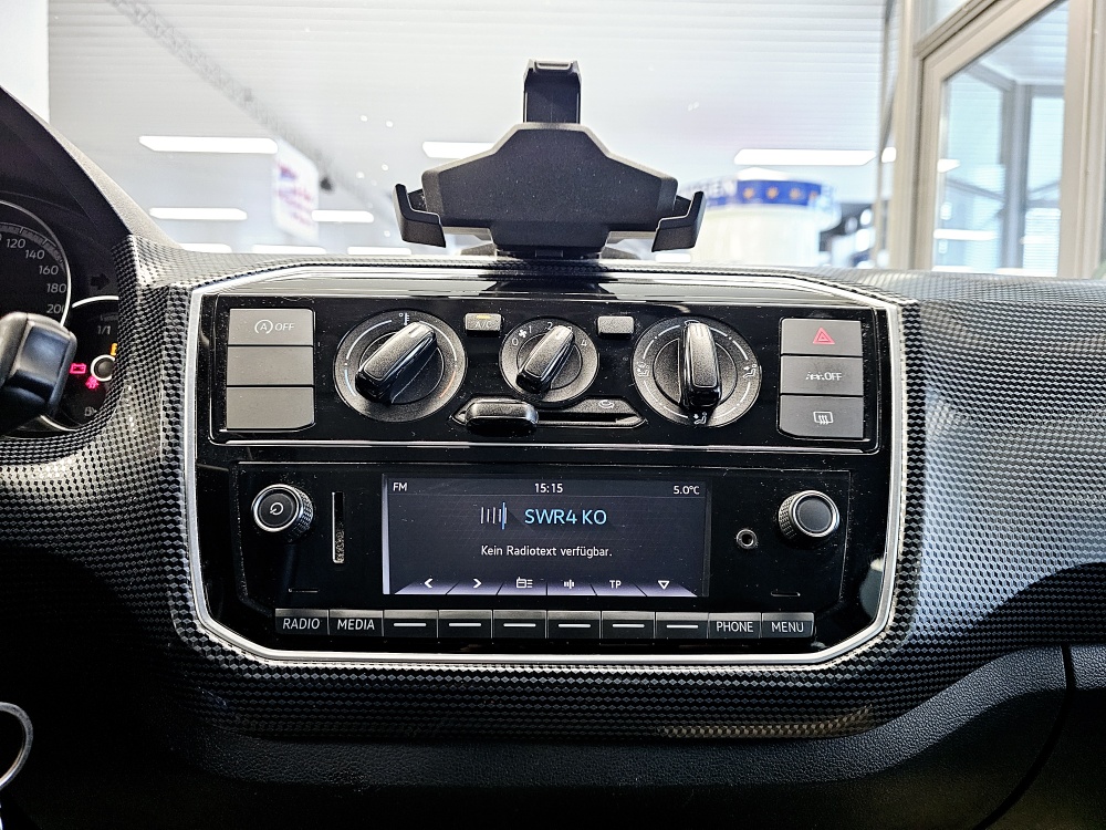 VW up!  bei Hoffmann Automobile in Wolfsburg kaufen und sofort mitnehmen - Bild 7