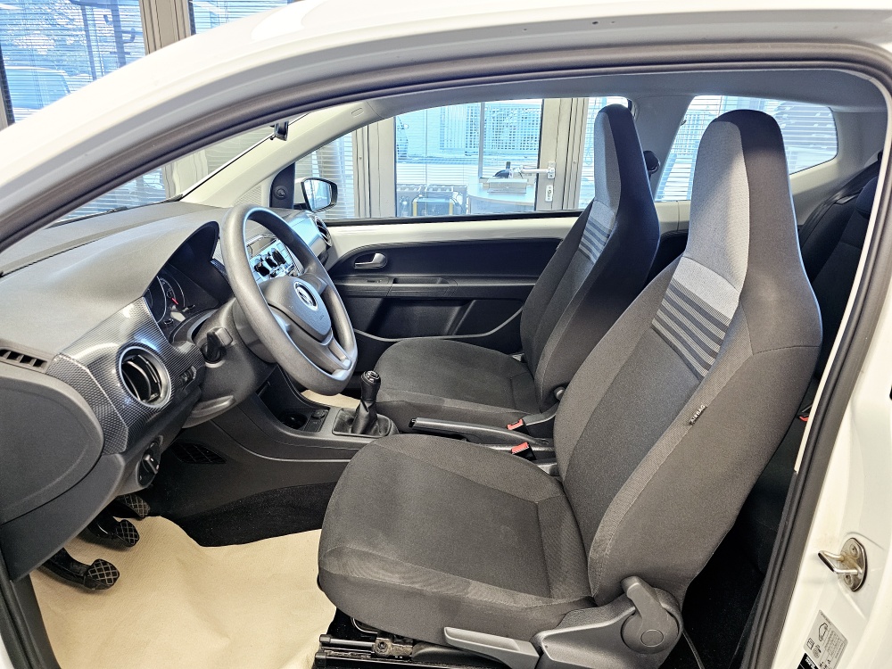 VW up!  bei Hoffmann Automobile in Wolfsburg kaufen und sofort mitnehmen - Bild 10