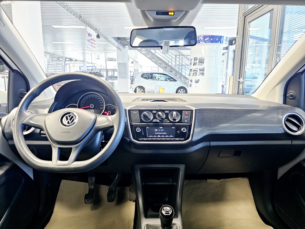 VW up!  bei Hoffmann Automobile in Wolfsburg kaufen und sofort mitnehmen - Bild 5
