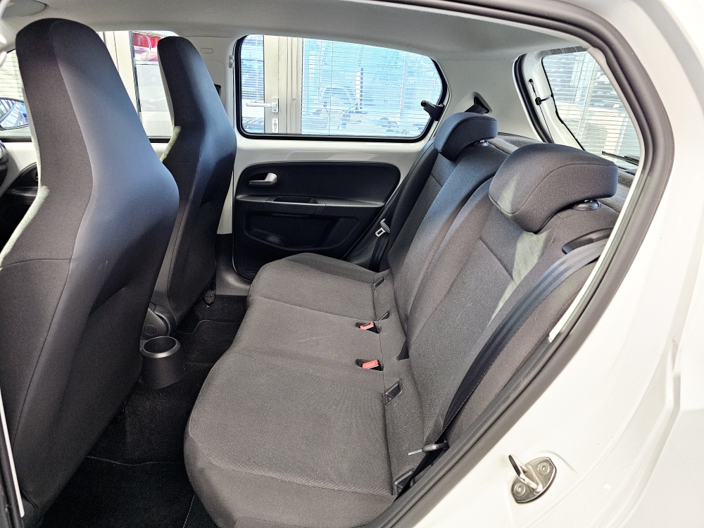 VW up!  bei Hoffmann Automobile in Wolfsburg kaufen und sofort mitnehmen - Bild 4