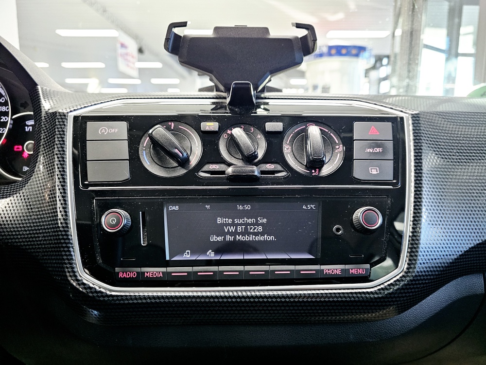 VW up!  bei Hoffmann Automobile in Wolfsburg kaufen und sofort mitnehmen - Bild 8