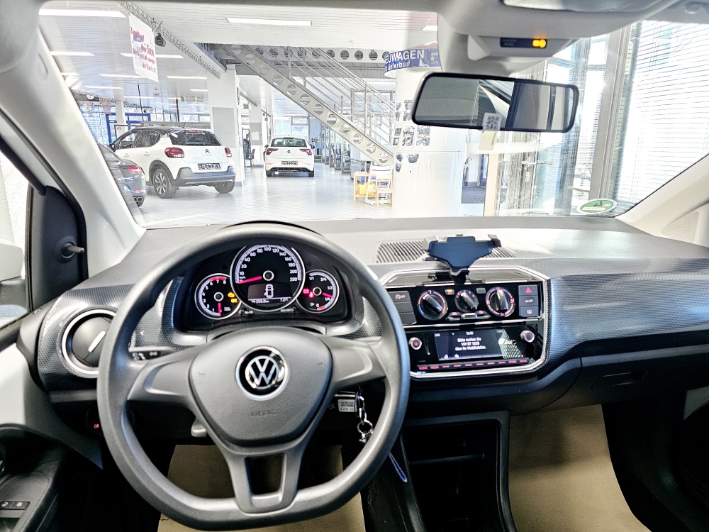VW up!  bei Hoffmann Automobile in Wolfsburg kaufen und sofort mitnehmen - Bild 9