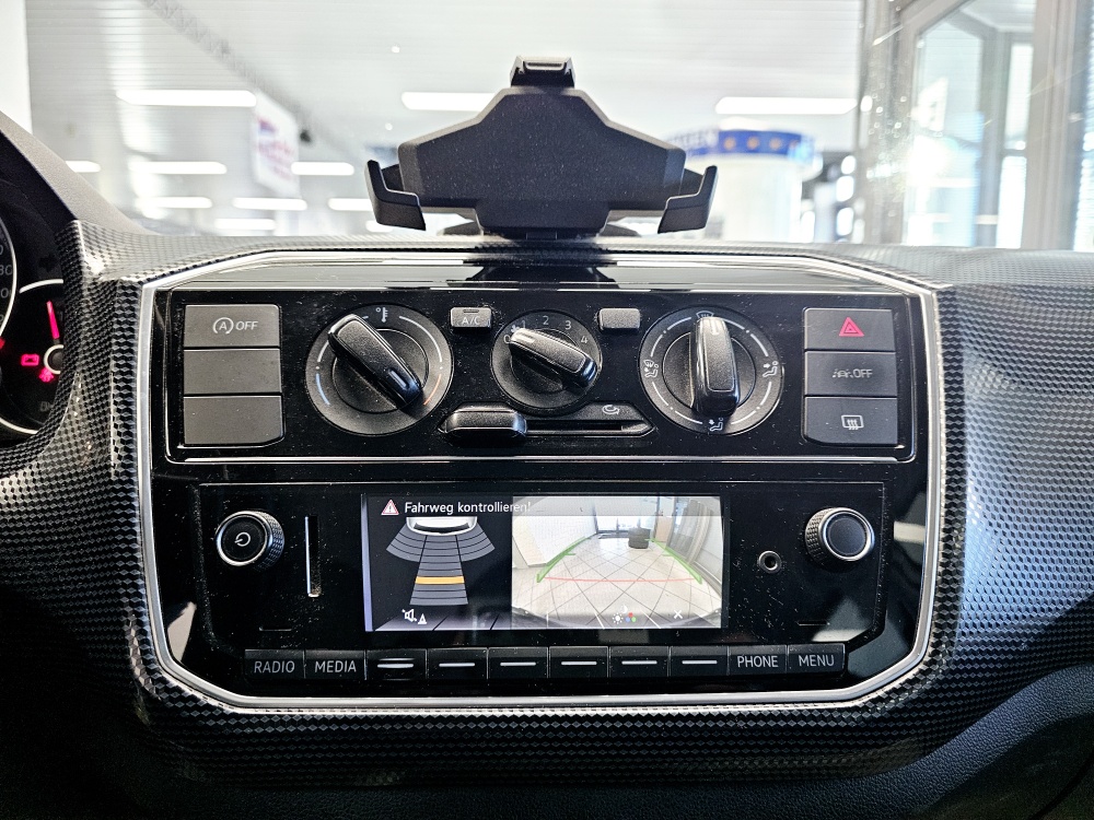 VW up!  bei Hoffmann Automobile in Wolfsburg kaufen und sofort mitnehmen - Bild 10
