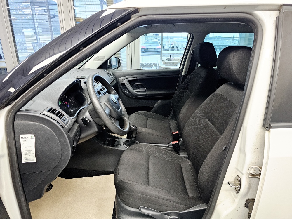 Skoda Fabia  bei Hoffmann Automobile in Wolfsburg kaufen und sofort mitnehmen - Bild 11