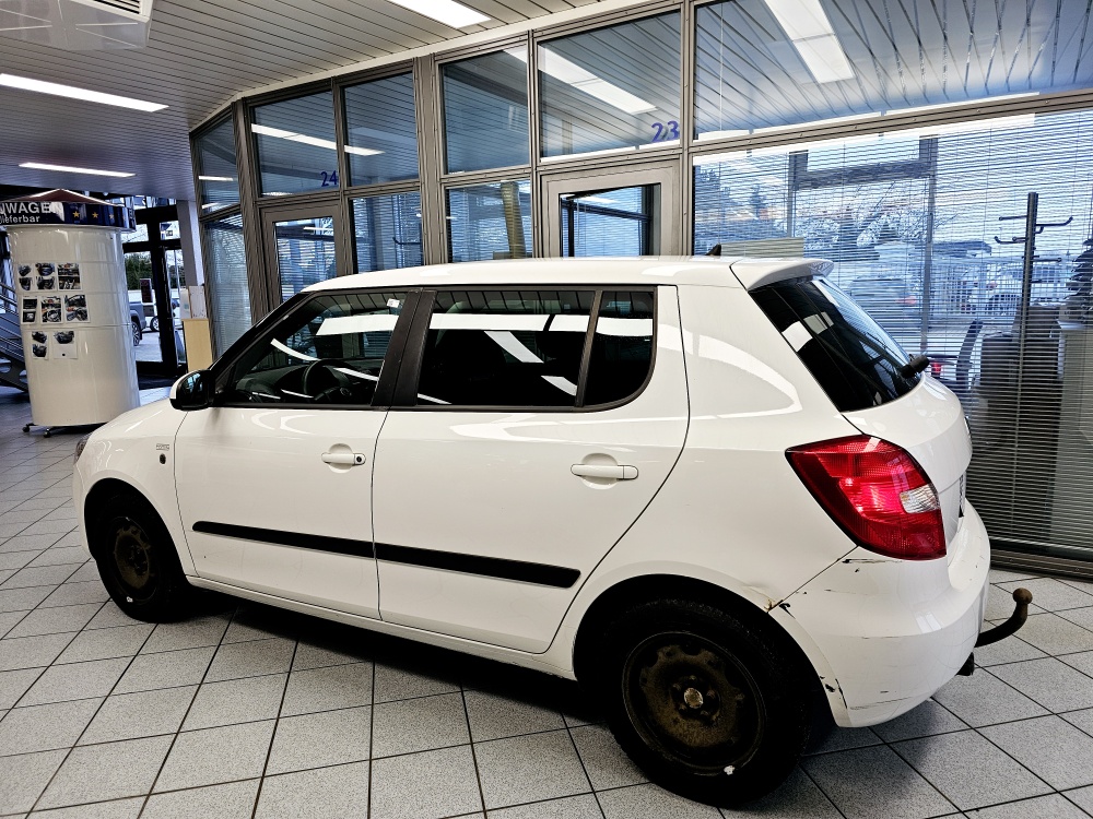 Skoda Fabia  bei Hoffmann Automobile in Wolfsburg kaufen und sofort mitnehmen - Bild 13