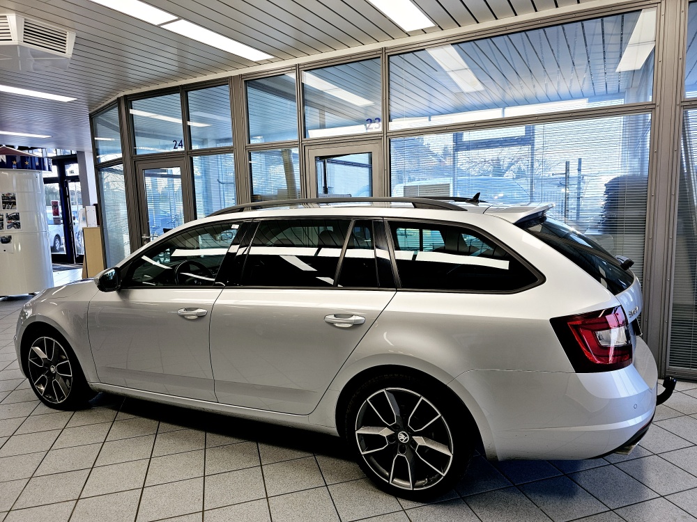 Skoda Octavia Combi  bei Hoffmann Automobile in Wolfsburg kaufen und sofort mitnehmen - Bild 16
