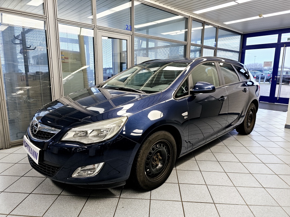 Opel Astra Sports Tourer  für nur 3.900,- € bei Hoffmann Automobile in Wolfsburg kaufen und sofort mitnehmen