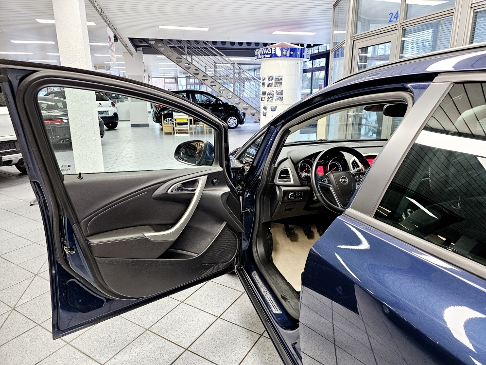 Opel Astra Sports Tourer  bei Hoffmann Automobile in Wolfsburg kaufen und sofort mitnehmen - Bild 12