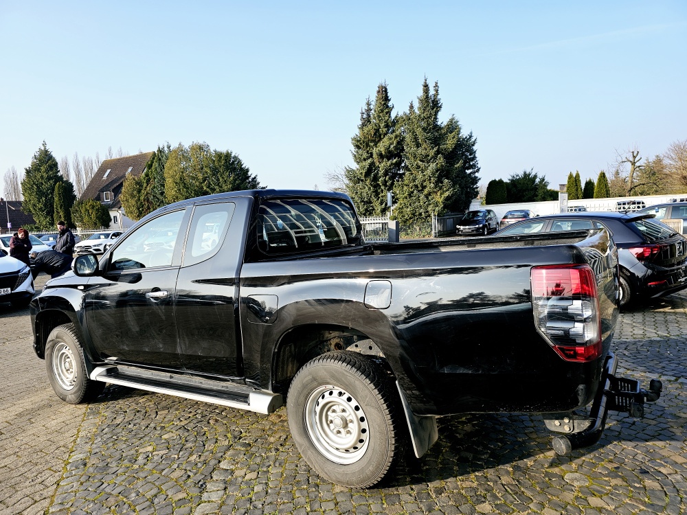 Mitsubishi L200  bei Hoffmann Automobile in Wolfsburg kaufen und sofort mitnehmen - Bild 13