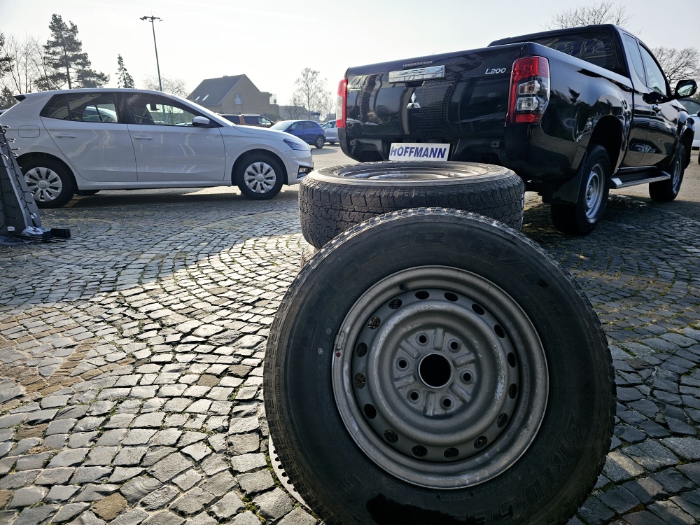 Mitsubishi L200  bei Hoffmann Automobile in Wolfsburg kaufen und sofort mitnehmen - Bild 3