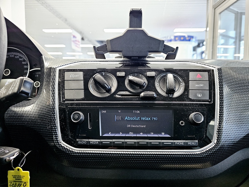 VW up!  bei Hoffmann Automobile in Wolfsburg kaufen und sofort mitnehmen - Bild 7