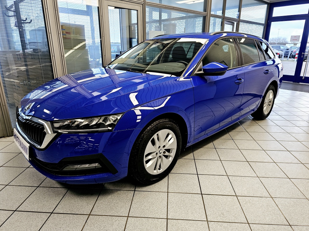 Skoda Octavia Combi Ambition für nur 17.900,- € bei Hoffmann Automobile in Wolfsburg kaufen und sofort mitnehmen