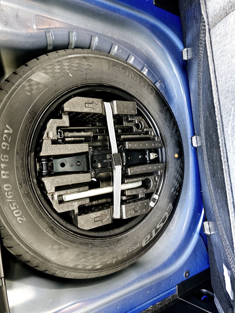 Skoda Octavia Combi  bei Hoffmann Automobile in Wolfsburg kaufen und sofort mitnehmen - Bild 3