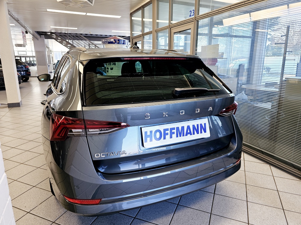 Skoda Octavia Combi  bei Hoffmann Automobile in Wolfsburg kaufen und sofort mitnehmen - Bild 3