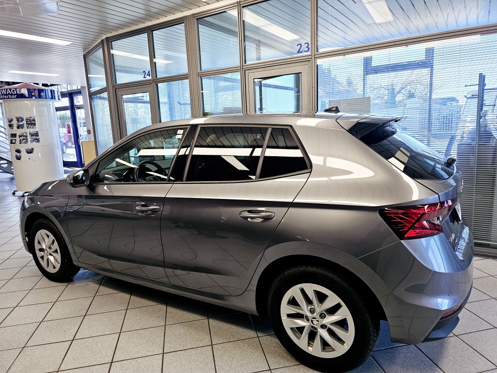 Skoda Fabia  bei Hoffmann Automobile in Wolfsburg kaufen und sofort mitnehmen - Bild 19