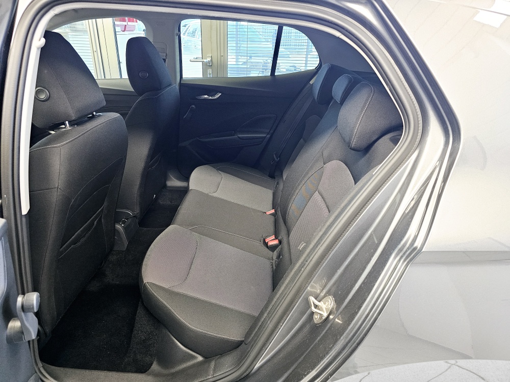 Skoda Fabia  bei Hoffmann Automobile in Wolfsburg kaufen und sofort mitnehmen - Bild 4