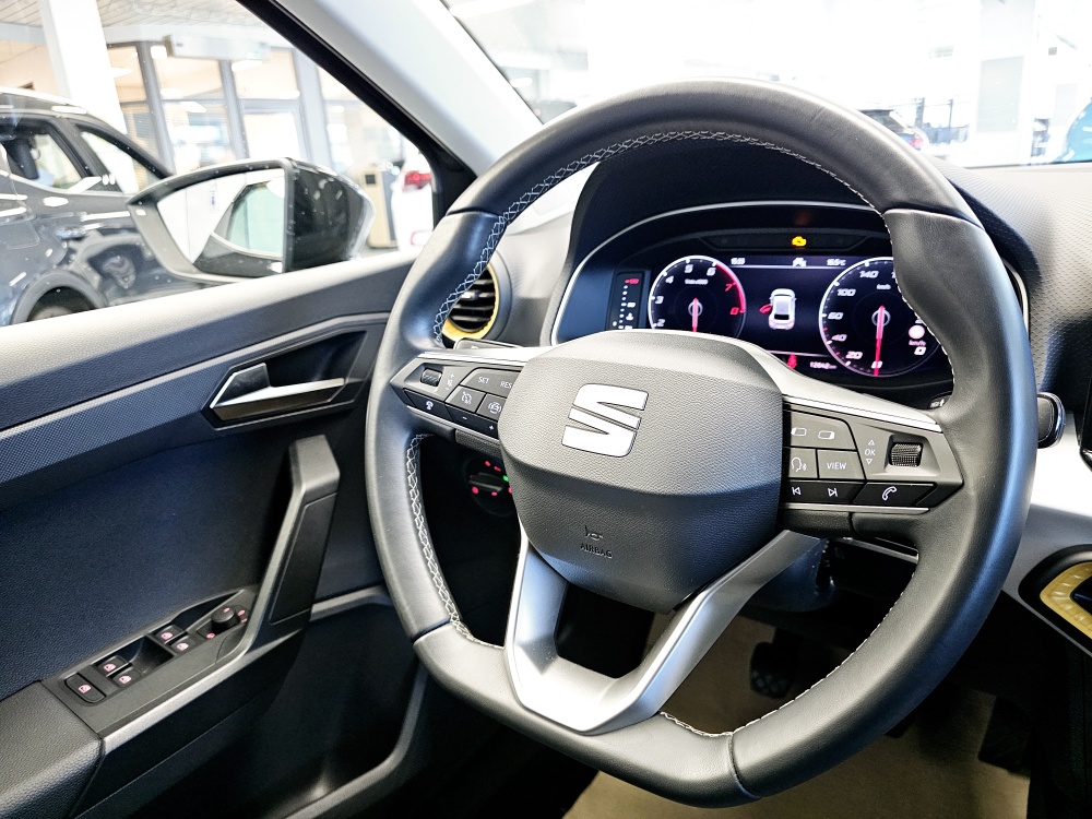 Seat Ibiza  bei Hoffmann Automobile in Wolfsburg kaufen und sofort mitnehmen - Bild 14