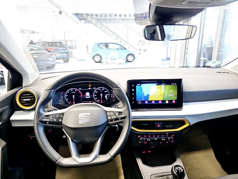 Seat Ibiza  bei Hoffmann Automobile in Wolfsburg kaufen und sofort mitnehmen - Bild 17