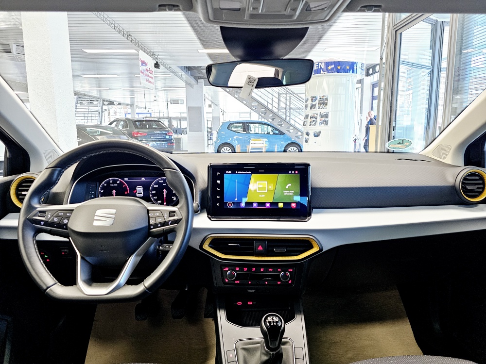 Seat Ibiza  bei Hoffmann Automobile in Wolfsburg kaufen und sofort mitnehmen - Bild 5