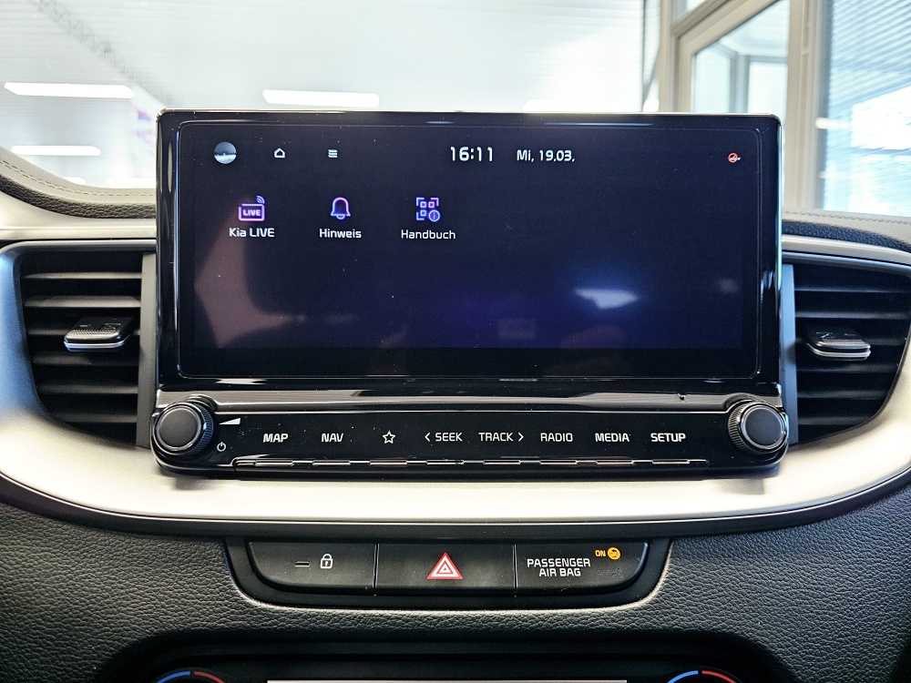 Kia Ceed  bei Hoffmann Automobile in Wolfsburg kaufen und sofort mitnehmen - Bild 11
