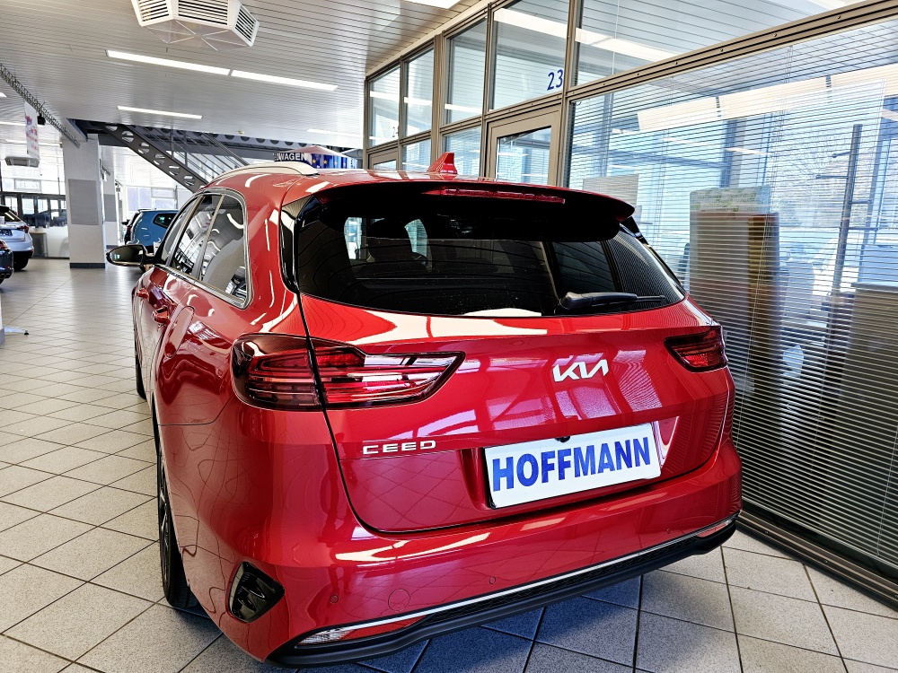 Kia Ceed  bei Hoffmann Automobile in Wolfsburg kaufen und sofort mitnehmen - Bild 4