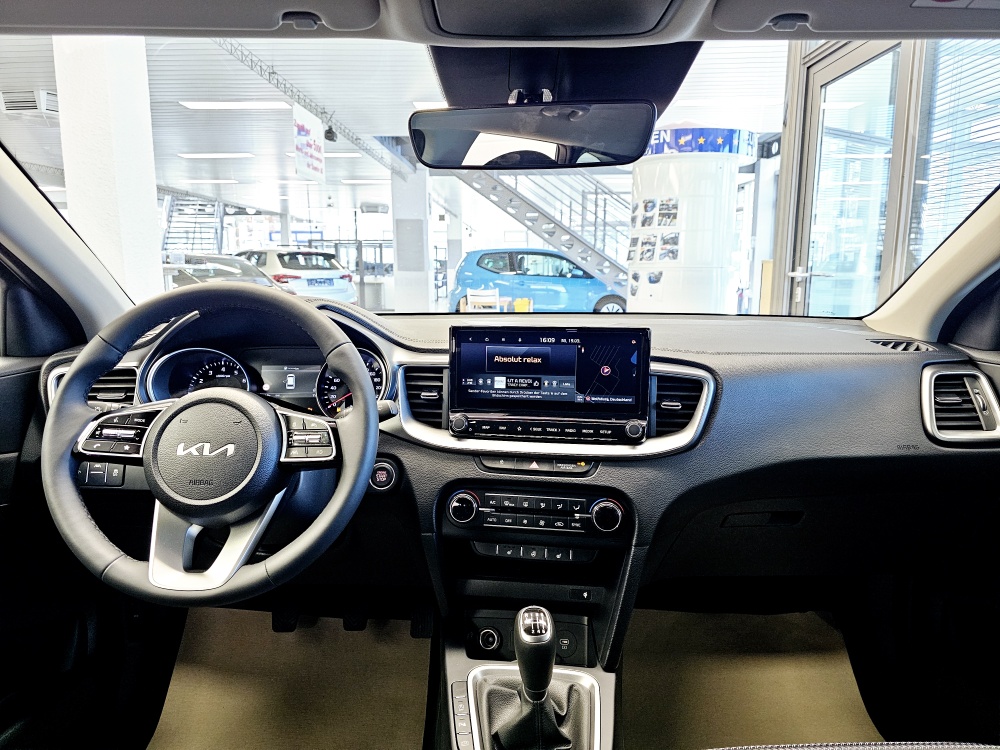 Kia Ceed  bei Hoffmann Automobile in Wolfsburg kaufen und sofort mitnehmen - Bild 6