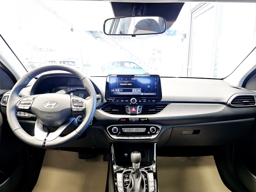 Hyundai i30 Kombi  bei Hoffmann Automobile in Wolfsburg kaufen und sofort mitnehmen - Bild 6