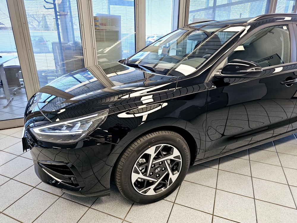Hyundai i30 Kombi  bei Hoffmann Automobile in Wolfsburg kaufen und sofort mitnehmen - Bild 20