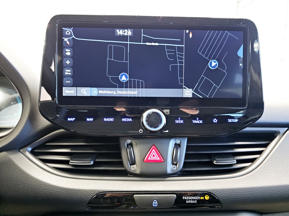 Hyundai i30 Kombi  bei Hoffmann Automobile in Wolfsburg kaufen und sofort mitnehmen - Bild 8