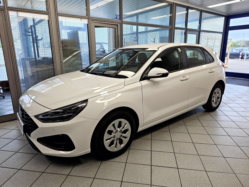 Hyundai i30  für nur 20.850,- € bei Hoffmann Automobile in Wolfsburg kaufen und sofort mitnehmen