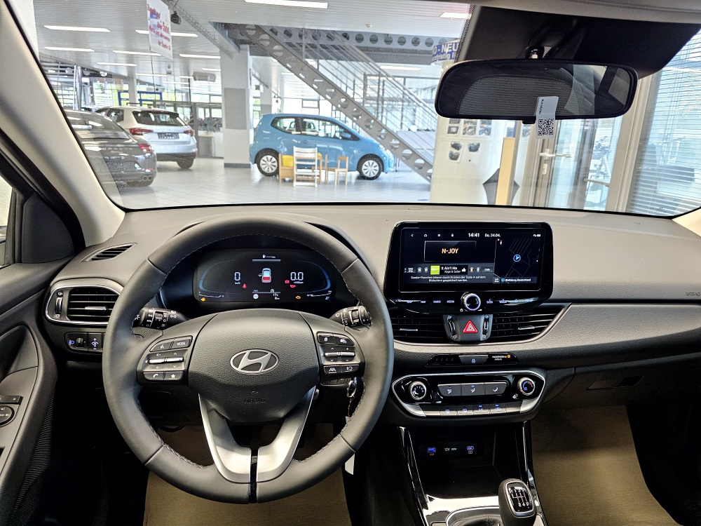 Hyundai i30  bei Hoffmann Automobile in Wolfsburg kaufen und sofort mitnehmen - Bild 14