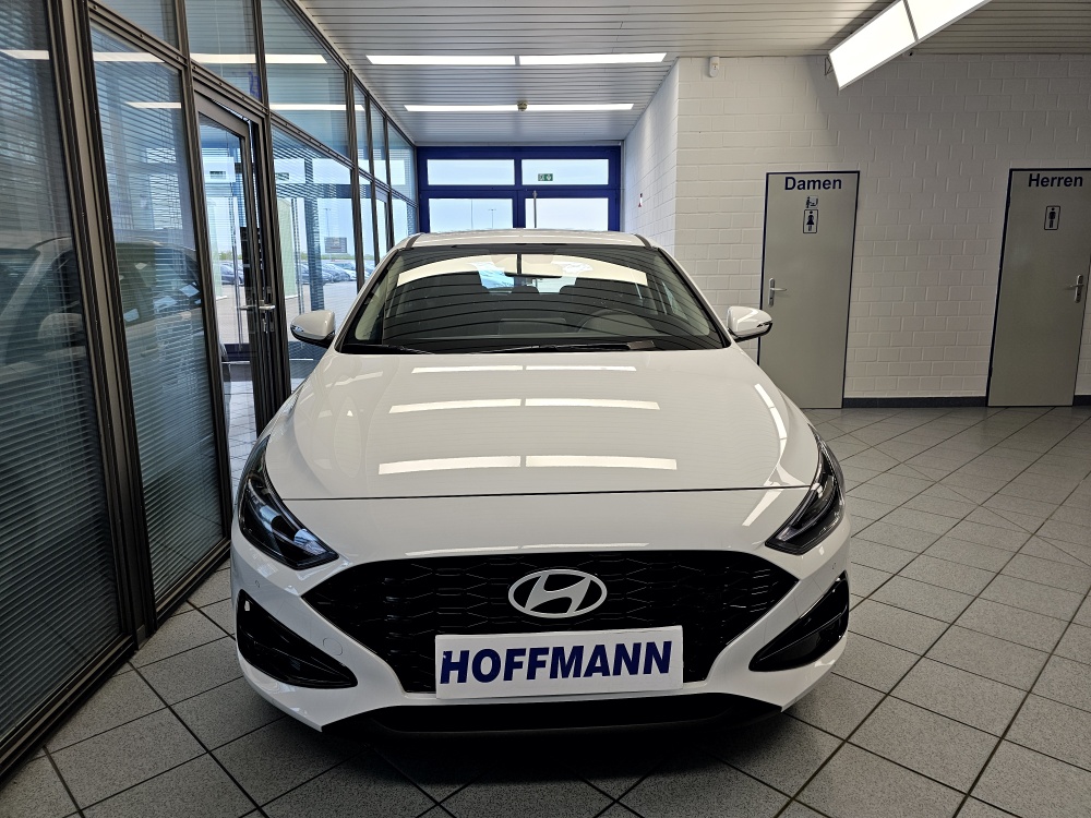 Hyundai i30  bei Hoffmann Automobile in Wolfsburg kaufen und sofort mitnehmen - Bild 20
