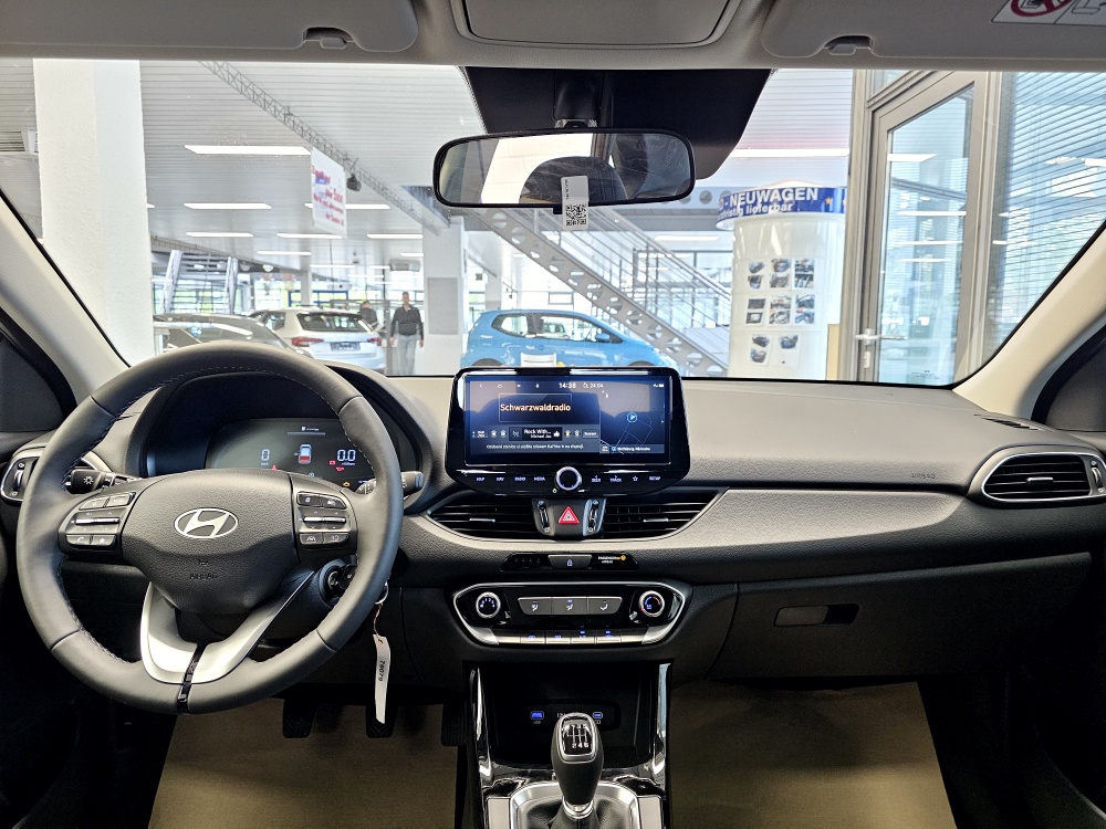 Hyundai i30  bei Hoffmann Automobile in Wolfsburg kaufen und sofort mitnehmen - Bild 5