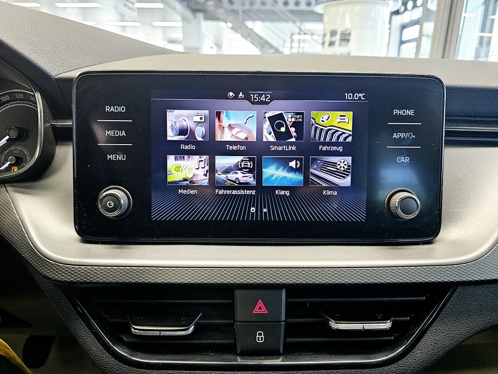 Skoda Scala  bei Hoffmann Automobile in Wolfsburg kaufen und sofort mitnehmen - Bild 10