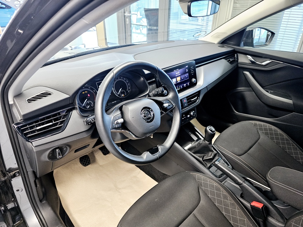 Skoda Scala  bei Hoffmann Automobile in Wolfsburg kaufen und sofort mitnehmen - Bild 15