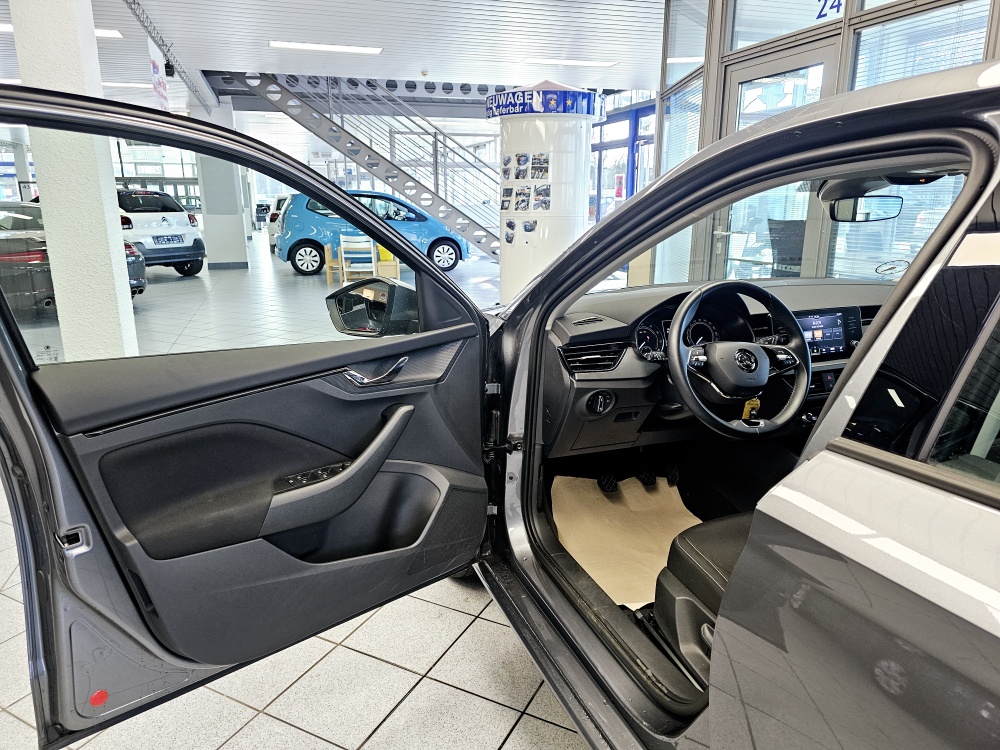 Skoda Scala  bei Hoffmann Automobile in Wolfsburg kaufen und sofort mitnehmen - Bild 17