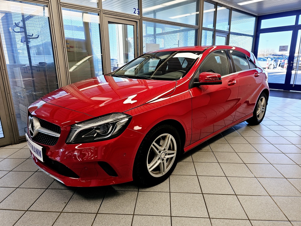 Mercedes-Benz A 200  für nur 17.900,- € bei Hoffmann Automobile in Wolfsburg kaufen und sofort mitnehmen