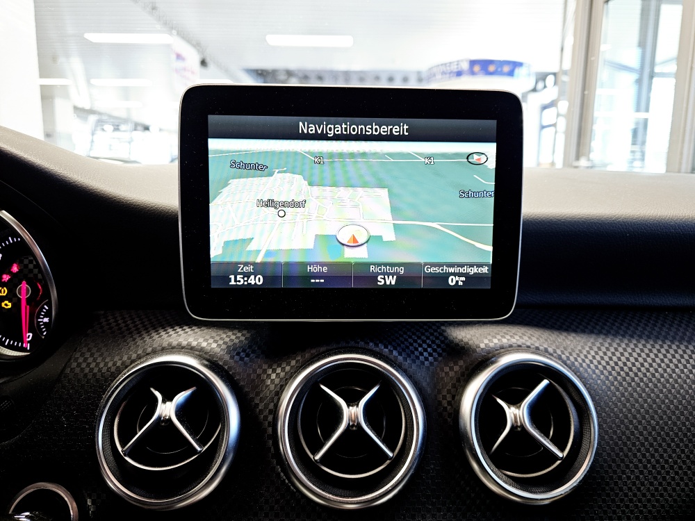 Mercedes-Benz A 200  bei Hoffmann Automobile in Wolfsburg kaufen und sofort mitnehmen - Bild 8