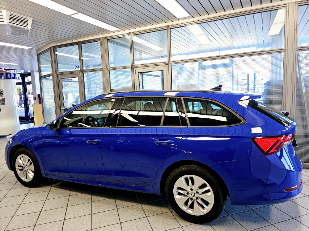 Skoda Octavia Combi  bei Hoffmann Automobile in Wolfsburg kaufen und sofort mitnehmen - Bild 21