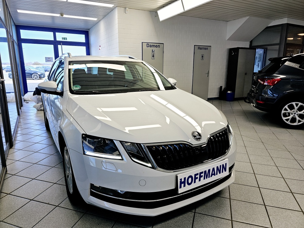 Skoda Octavia Combi  bei Hoffmann Automobile in Wolfsburg kaufen und sofort mitnehmen - Bild 23