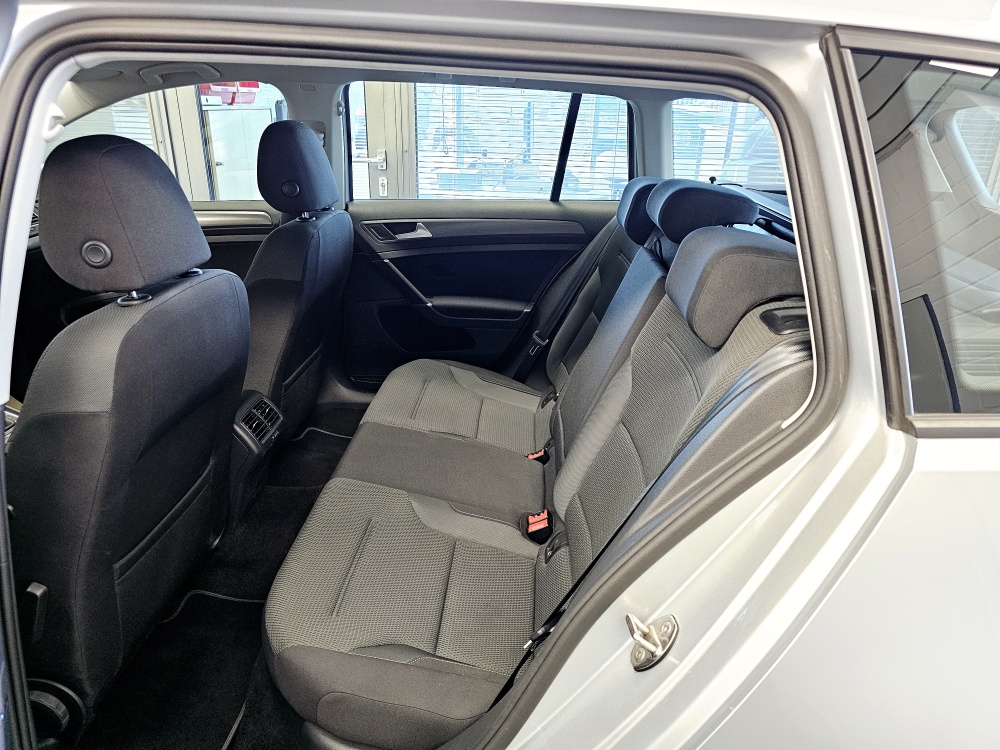 VW Golf Variant  bei Hoffmann Automobile in Wolfsburg kaufen und sofort mitnehmen - Bild 5