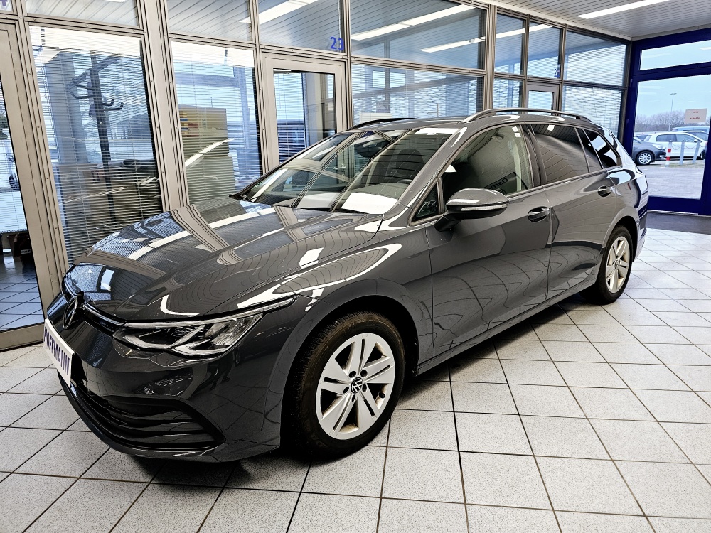 VW Golf Variant Life für nur 19.900,- € bei Hoffmann Automobile in Wolfsburg kaufen und sofort mitnehmen