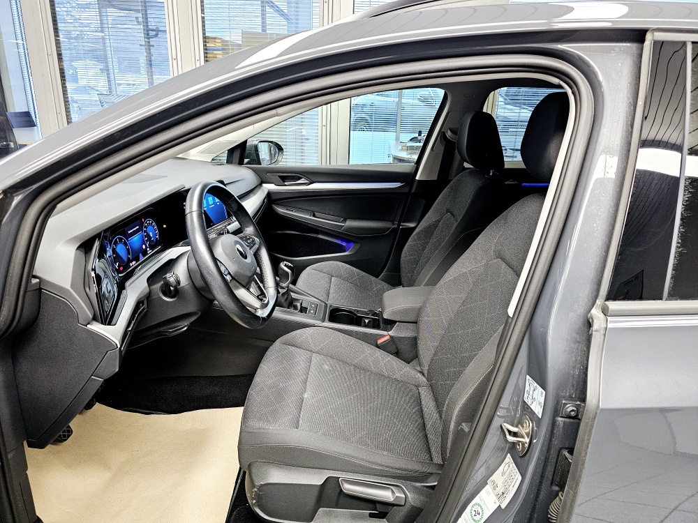 VW Golf Variant  bei Hoffmann Automobile in Wolfsburg kaufen und sofort mitnehmen - Bild 19