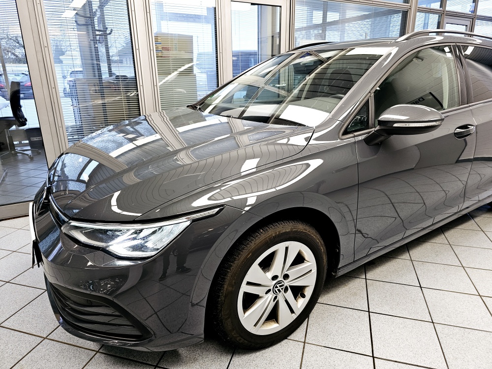VW Golf Variant  bei Hoffmann Automobile in Wolfsburg kaufen und sofort mitnehmen - Bild 22