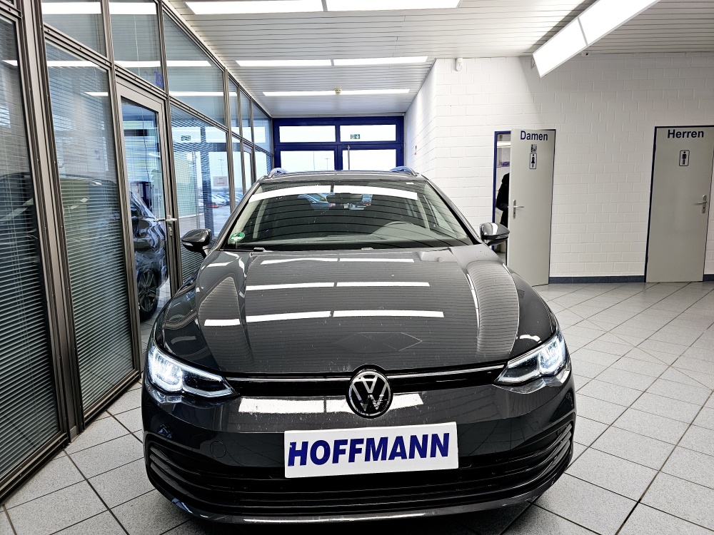 VW Golf Variant  bei Hoffmann Automobile in Wolfsburg kaufen und sofort mitnehmen - Bild 23