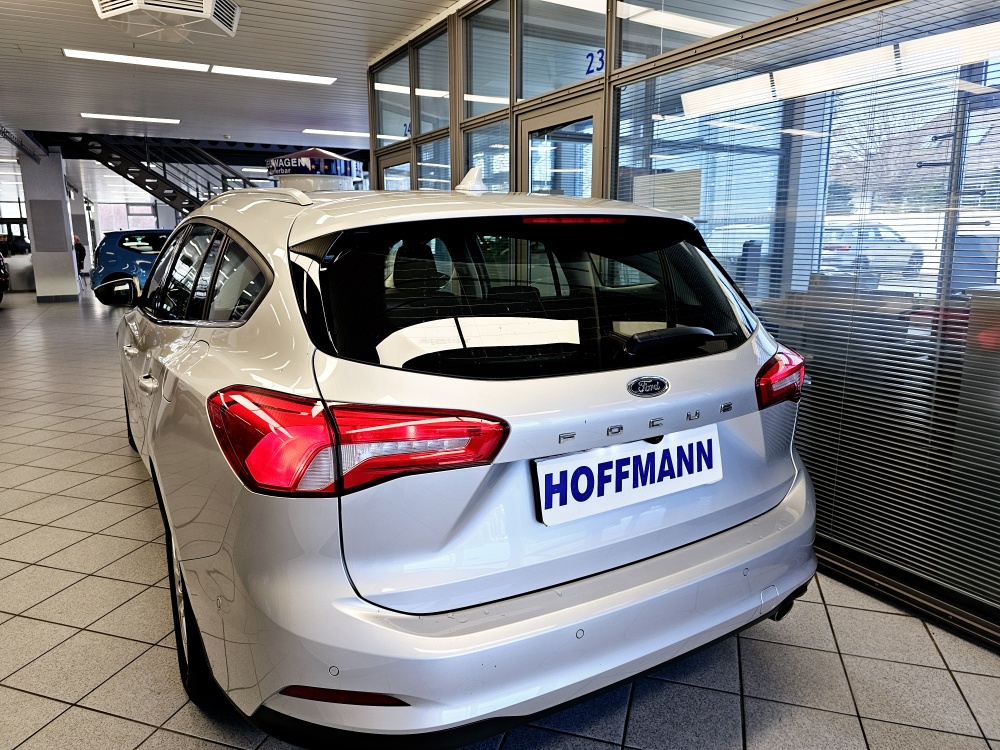 Ford Focus Turnier  bei Hoffmann Automobile in Wolfsburg kaufen und sofort mitnehmen - Bild 3